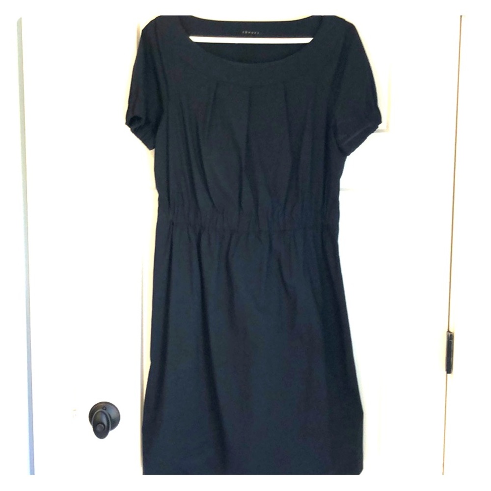 Theory short sleeved dress